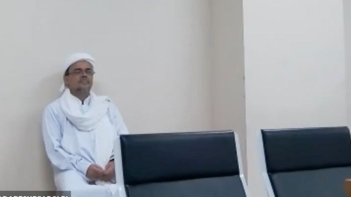 时刻里齐克 · 希哈布 "普阿萨 · 比卡拉" 在 Ummi 茂物医院斯瓦布测试的霍克斯案件审判
