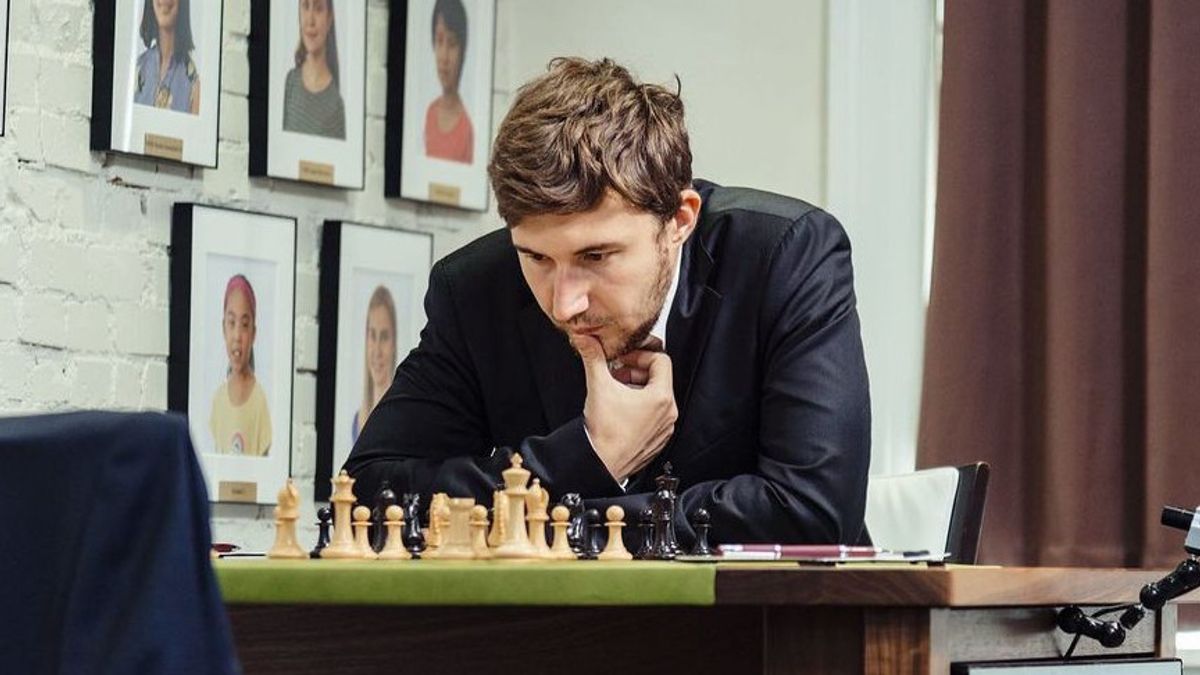  الكرملين يطلب من الاتحاد الدولي للشطرنج الابتعاد عن السياسة ويطالب بإقالة سيرغي كارجاكين لمدة 6 أشهر