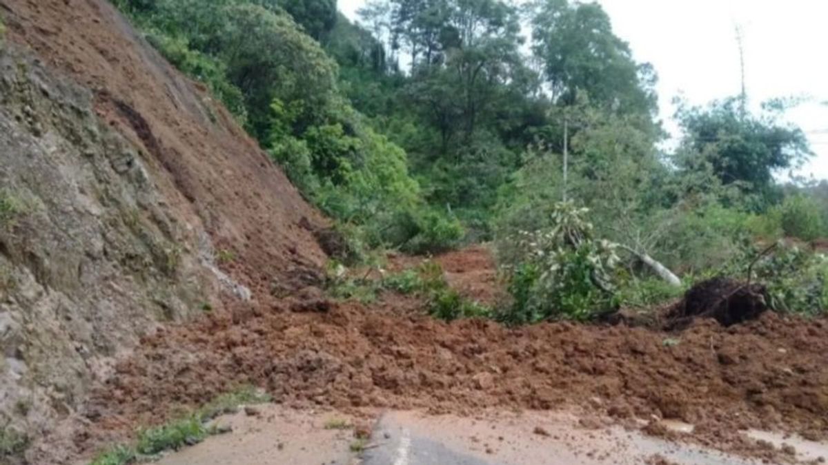 Alert! West Sumatra Earthquake Detetan Enlarges Landslide Potential