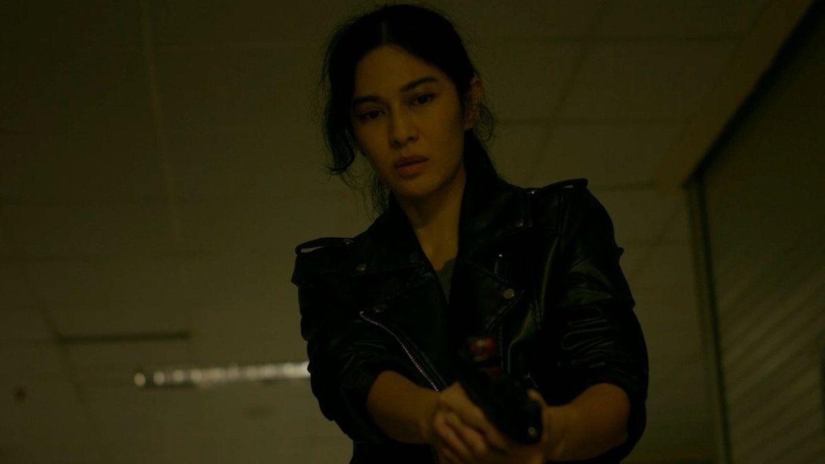 Filming The Action Series, Dian Sastrowardoyo Out Of The Comfort Zone In The Real World