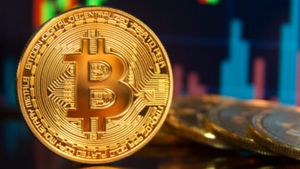 <i>Holder</i> Bitcoin Jangka Panjang Mulai <i>Cuan</i>