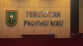 KPK Gelar OTT, Kantor Gubernur Riau dan Kediamannya Sepi