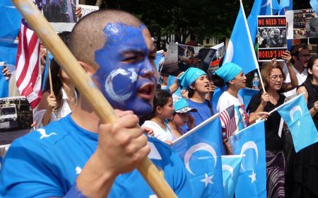 Serukan Boikot, Muslim Uighur di Turki: Olimpiade Ini Bukan di Atas Salju, Tapi di Atas Darah