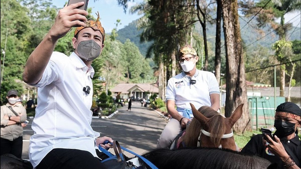 Sandiaga Uno Rides Horse With Raffi Ahmad, Promotes South Bogor Tugu Tourism Village