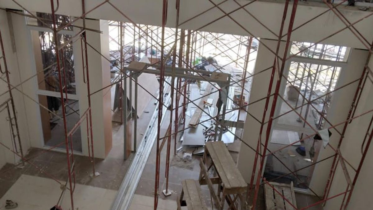 北加里曼丹省省长将成为承包商的黑名单,如果DPRD大楼不满100%