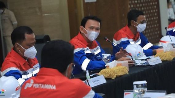 KPK在PT Pertamina液化天然气采购案中检查了Ahok