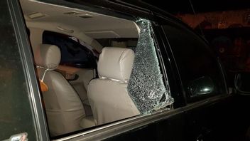 Viral Thief Slits Car Glass At In Dreamland Beach Bali