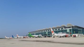 有一个禁止回家，库拉那木机场没有削减航班频率