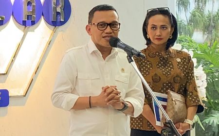 Menteri Karding: Banyak Pekerja Migran Pulang ke Indonesia Bukan Kaya tapi Makin Miskin