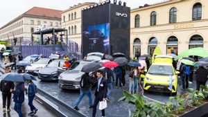 Unggul Empat Kuartal Beruntun dari Tesla, BYD Diproyeksi Jadi Pemimpin Pasar EV Global 2025