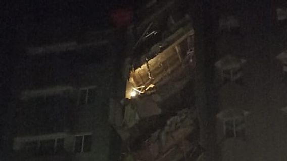 Earthquake In Majene Cause Casualties And Damage To Buildings