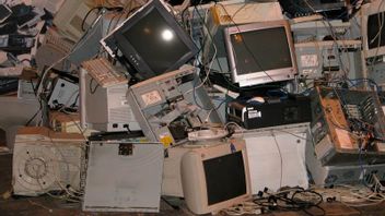 Bitcoin Mining Creates Large Amounts Of Electronic Waste, Here's Why