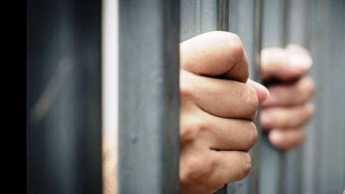 Remaja Putus Sekolah di Cilincing Tertangkap Bawa Celurit di Dalam Baju, Terancam 10 Tahun Penjara