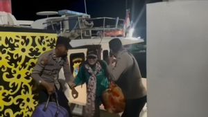 Aksi Sigap Kapolda Kaltara Selamatkan 18 Penumpang Speedboat yang Terombang-Ambing di Laut Tarakan