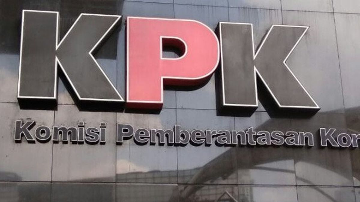 KPK Dalami声称Lukas Enembe持有PT RDG股份