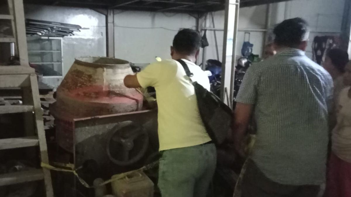 Steal Molen Machines, Three Men In Tangerang Arrested By Police