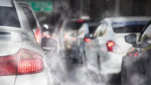 Ketahui 6 Penyebab Kendaraan Tidak Lolos Uji Emisi