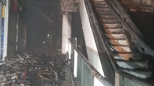 5th Floor And 6th Floor Citraland Mall Burned, One Person Injured