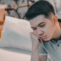 5 Selebriti Diisukan Meninggal Dunia, Jadi Korban Keisengan Jempol Netizen di Media Sosial