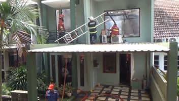 Rumah Mewah 3 Lantai di Tangsel Terbakar, Kerugian Miliaran Rupiah