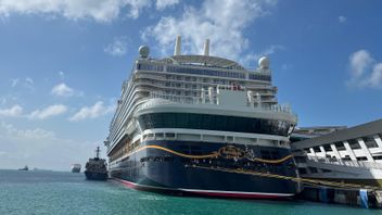 استكشاف عجائب البحر: رحلة المغامرة الرسمية لمدينة ديزني تبدأ رحلة بحرية أولى من سنغافورة