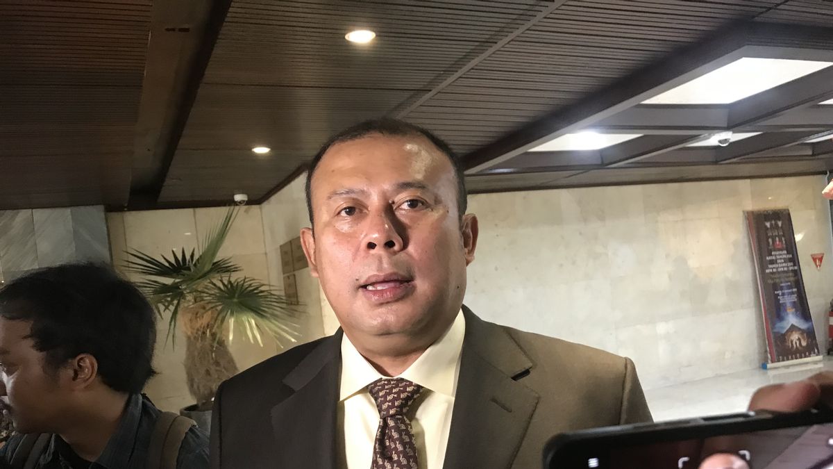 Dukung Pemerintah Cegah Penyelundupan Barang, Waka DPR: Saatnya Kementerian Berbenah