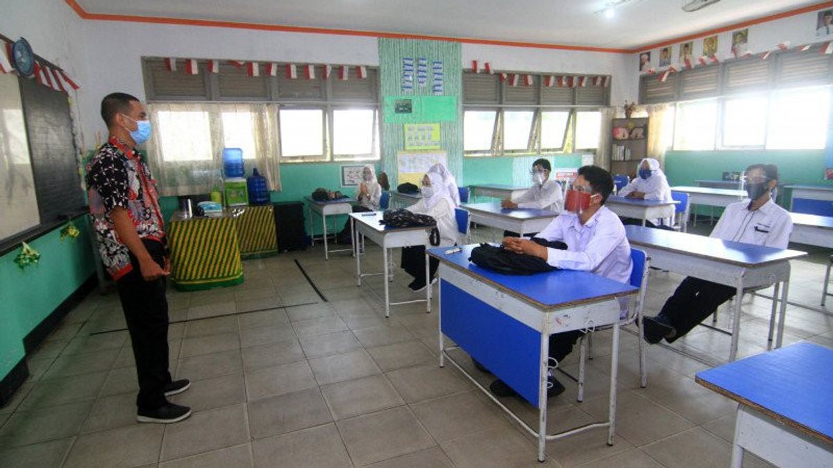 15 Students Of SMAN 1 Denpasar Are Positive For COVID-19, Face-to-face Learning Is Temporarily Suspended