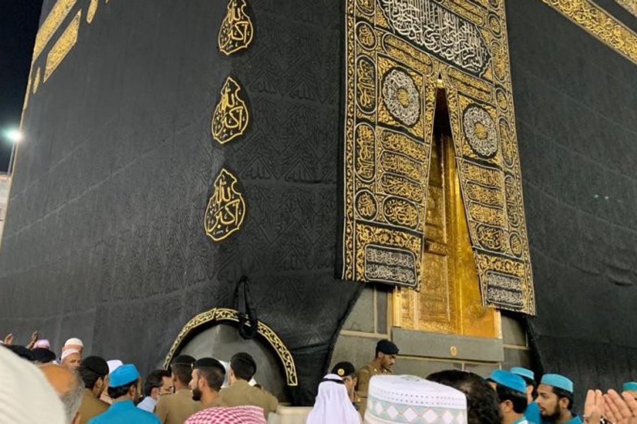 アスワドの命と祈りと特権を嗅ぐ法則