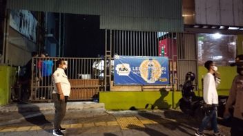  Sidak Prokes à Futsal Place, Satpol Trouvé 18 Bouteilles D’alcool