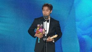 Park Ji Hoon hingga <i>The King’s Warden</i>, Daftar Pemenang Baeksang Arts Awards 2026!