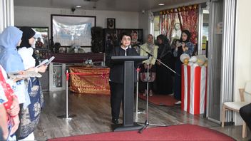 Dubes RI Apresiasi Semangat Siswa Belajar Kewirausahaan saat Membuka Bunkasai Sekolah Indonesia Tokyo