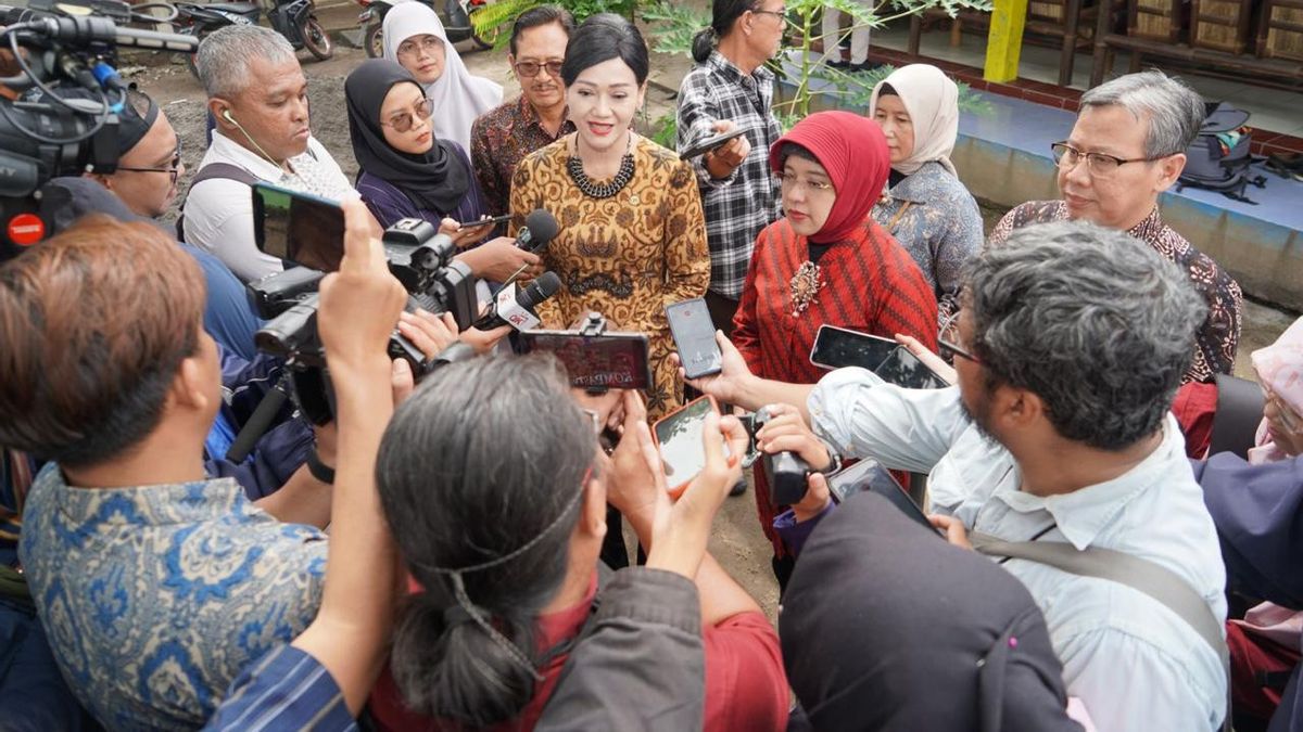 OJK Gandeng BPS Holds National Survey Of Financial Literacy And Inclusion