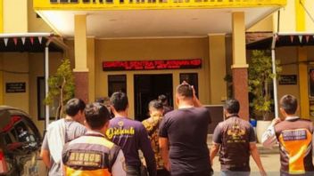 Petugas Dishub Bogor Polisikan Sopir Angkot Usai Dikeroyok Saat Demo