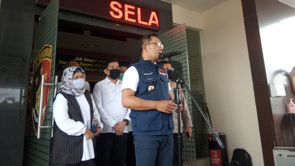 Diperiksa Kasus Kerumunan Megamendung, Ridwan Kamil Singgung Mahfud MD: Beliau Harus Ikut Tanggung Jawab
