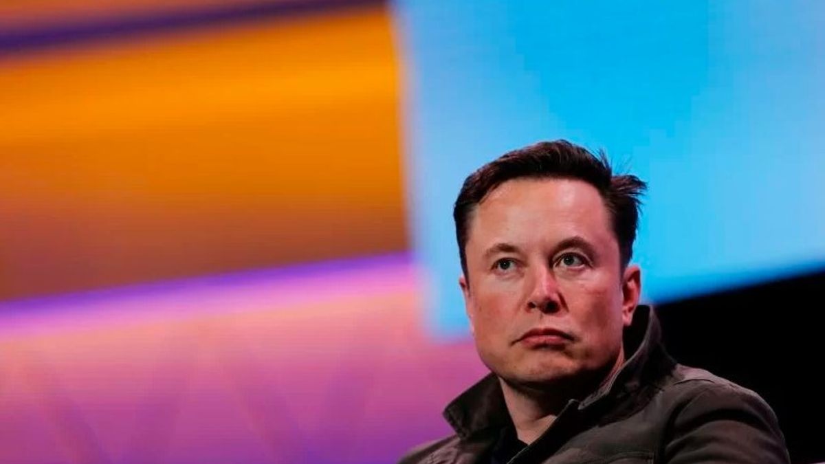 Elon Musk Mengaktifkan Akses Starlink di Ukraina Cegah Gangguan Internet