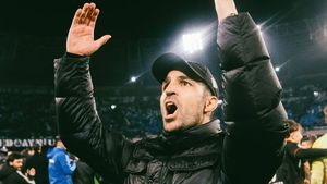 Cesc Fabregas Persembahkan Kemenangan Como untuk Mendiang Michael Bambang Hartono