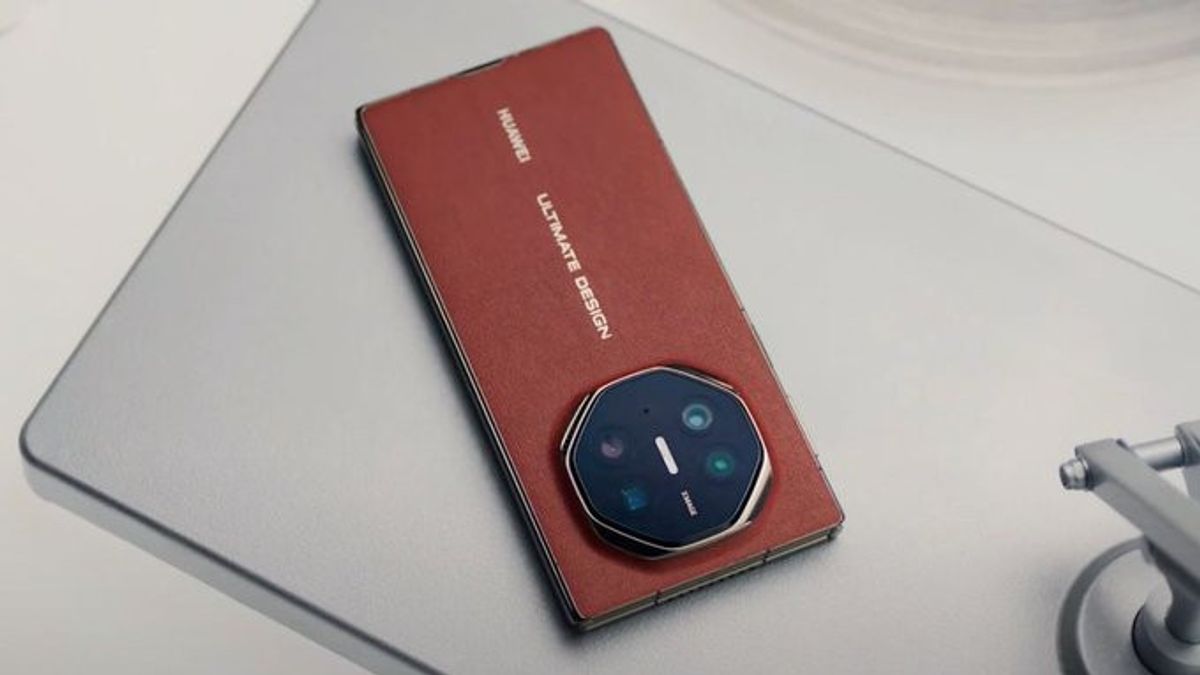 Huawei Mate XT 2 Expected To Launch September With Satellite Connectivity Support