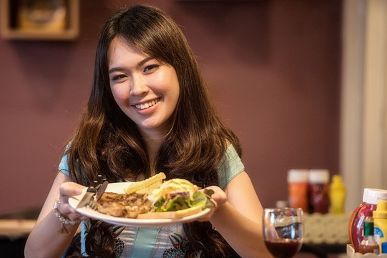 一部を使い果たしたにもかかわらず、実際に飢える6つの食品