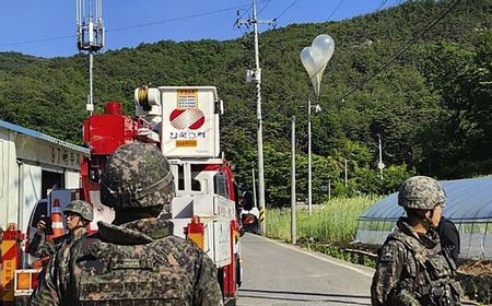 Korea Selatan Kembangkan Drone untuk Perangi Balon Sampah Korea Utara