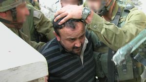 Istri Pemimpin Fatah Marwan Barghouti Memohon Presiden Trump Membebaskan Suaminya dari Penjara Israel