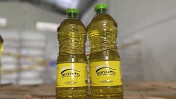Harga Minyakita Lampaui HET di 413 Daerah, Tertinggi Capai Rp50.000 per Liter