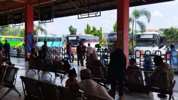 2,796 مسافرا يصلون إلى محطة كامبونغ رامبوتان، بانخفاض كبير مقارنة بالأمس