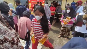 Penjualan Minyak Goreng di Palembang; Pasar Tradisional Mulai Berlakukan Satu Harga
