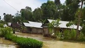 Ratusan Rumah di Nias Terendam Banjir