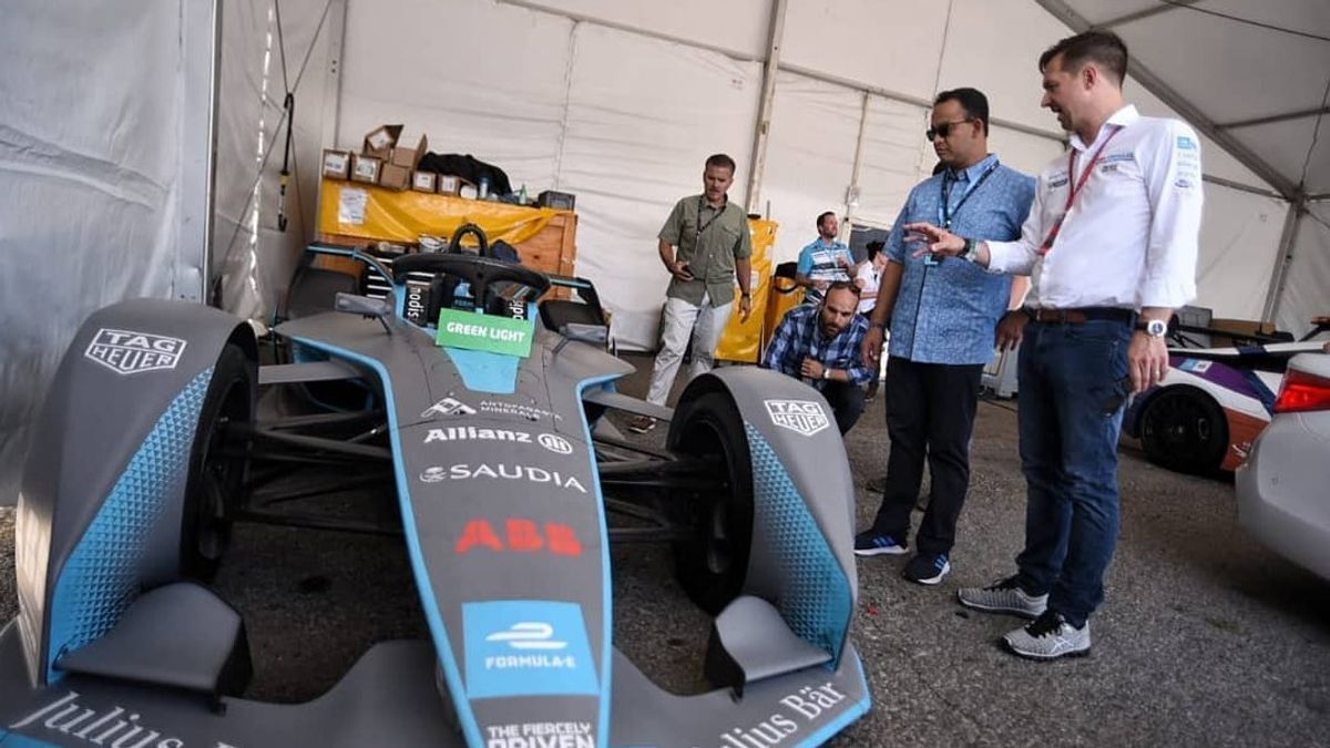 Le Financement N’est Pas Clair, Ferdinand Appelle Anies Baswedan 'Edan' Kuras APBD DKI Titre Formule E