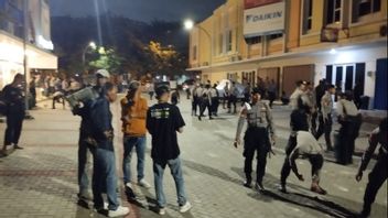Gegara motorisée par la force, des résidents confrontés à des dizaines de collecteurs d’endettement à Tangerang