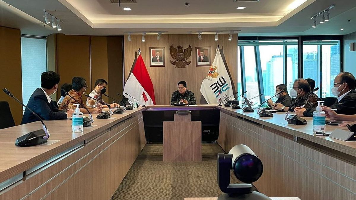 Berencana Buka 2.700 Lowongan Pekerjaan di 2022, Erick Thohir Ajak Anak Muda Terbaik Indonesia Bekerja di BUMN