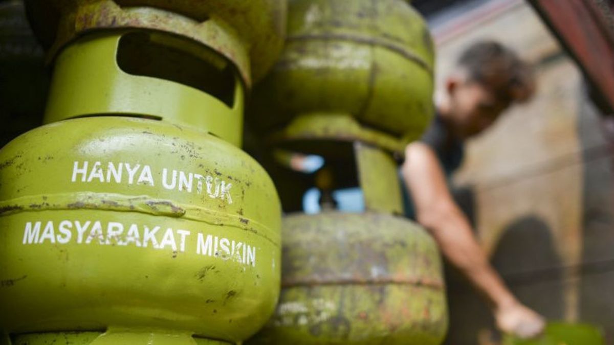 Sri Mulyani的信息创造了母亲 - Emak：补贴国家每3公斤液化石油气42，000印尼盾