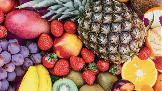 5 Buah Penurun Asam Urat Tinggi yang Bisa Dikonsumsi Setiap Hari