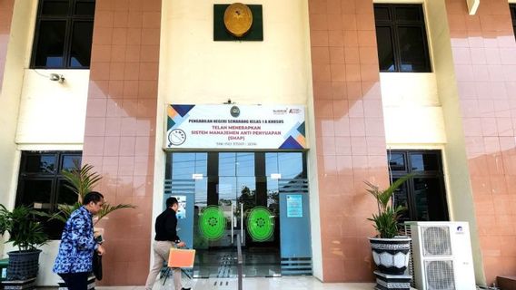 Un gardien de Ponpes à Semarang condamné à 15 ans de prison